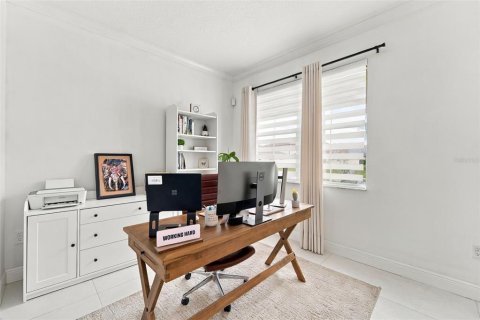 Villa ou maison à vendre à Kissimmee, Floride: 3 chambres, 221.76 m2 № 2406293 - photo 14