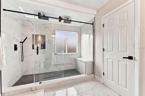 Villa ou maison à vendre à Kissimmee, Floride: 3 chambres, 221.76 m2 № 2406293 - photo 20