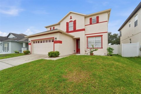 Villa ou maison à vendre à Kissimmee, Floride: 3 chambres, 221.76 m2 № 2406293 - photo 7