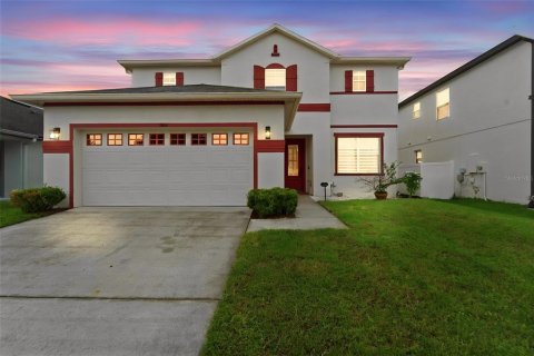 Villa ou maison à vendre à Kissimmee, Floride: 3 chambres, 221.76 m2 № 2406293 - photo 2