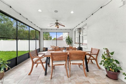 Villa ou maison à vendre à Kissimmee, Floride: 3 chambres, 221.76 m2 № 2406293 - photo 25