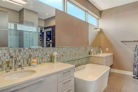Touwnhouse à vendre à Sarasota, Floride: 3 chambres, 240.43 m2 № 1903465 - photo 23
