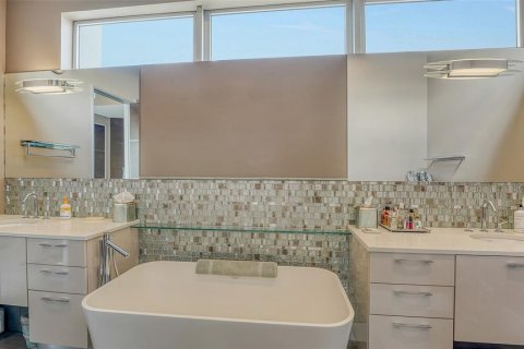 Touwnhouse à vendre à Sarasota, Floride: 3 chambres, 240.43 m2 № 1903465 - photo 24