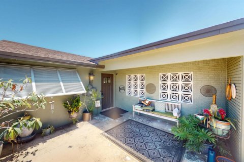 House in West Palm Beach, Florida 3 bedrooms, 167.6 sq.m. № 2085235 - photo 27