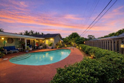 House in West Palm Beach, Florida 3 bedrooms, 167.6 sq.m. № 2085235 - photo 28
