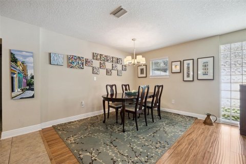 Villa ou maison à vendre à Orlando, Floride: 3 chambres, 120.77 m2 № 2259211 - photo 8