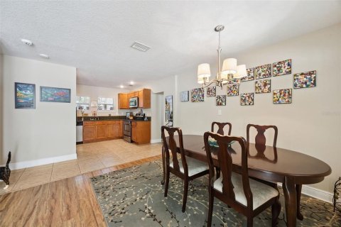 Villa ou maison à vendre à Orlando, Floride: 3 chambres, 120.77 m2 № 2259211 - photo 9