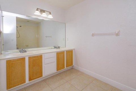 Touwnhouse à vendre à Sanford, Floride: 3 chambres, 156.73 m2 № 2373936 - photo 16