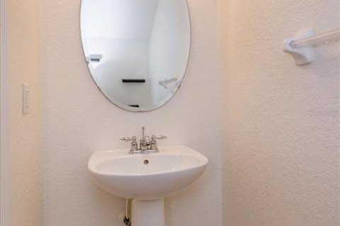 Touwnhouse à vendre à Sanford, Floride: 3 chambres, 156.73 m2 № 2373936 - photo 14