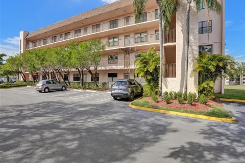 Condominio en venta en Sunrise, Florida, 2 dormitorios, 130.43 m2 № 2077623 - foto 22