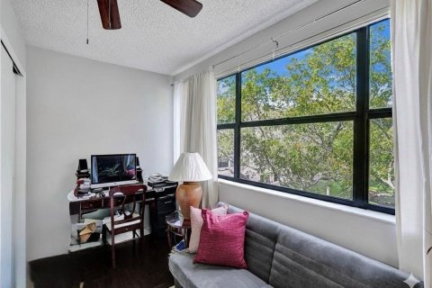 Condominio en venta en Sunrise, Florida, 2 dormitorios, 130.43 m2 № 2077623 - foto 15