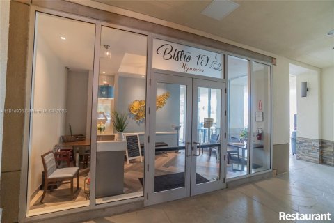 Купить кондоминиум в Коконат Крик, Флорида 1 спальня, 79.99м2, № 1958463 - фото 22