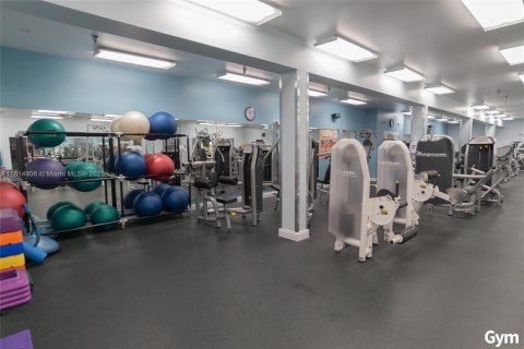 Купить кондоминиум в Коконат Крик, Флорида 1 спальня, 79.99м2, № 1958463 - фото 25