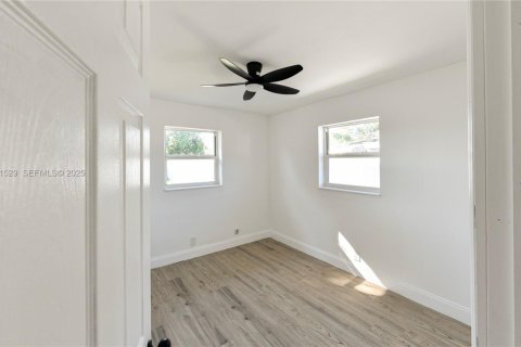 Villa ou maison à vendre à Fort Lauderdale, Floride: 4 chambres, 304.72 m2 № 1994276 - photo 10