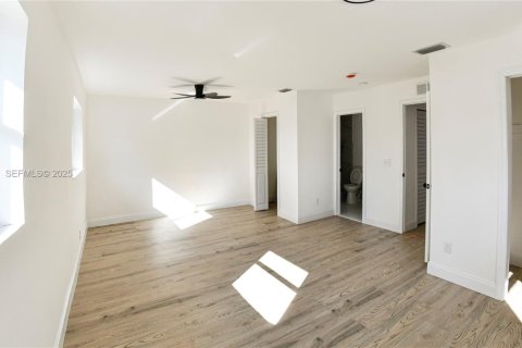 Villa ou maison à vendre à Fort Lauderdale, Floride: 4 chambres, 304.72 m2 № 1994276 - photo 18