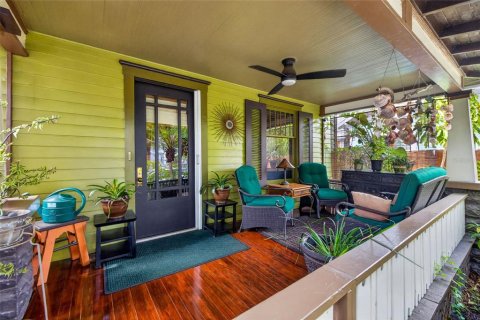 House in Saint Petersburg, Florida 2 bedrooms, 98.94 sq.m. № 2234292 - photo 2