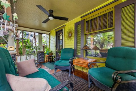 House in Saint Petersburg, Florida 2 bedrooms, 98.94 sq.m. № 2234292 - photo 3