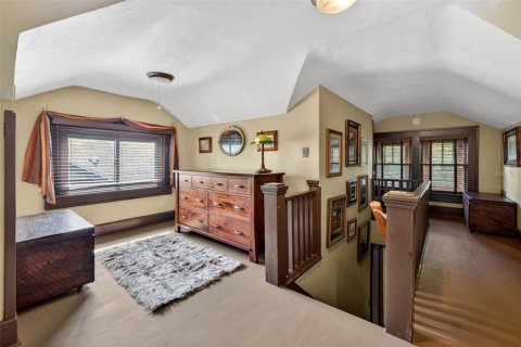 House in Saint Petersburg, Florida 2 bedrooms, 98.94 sq.m. № 2234292 - photo 19