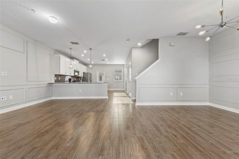 Adosado en venta en Orlando, Florida, 3 dormitorios, 151.99 m2 № 2205262 - foto 6