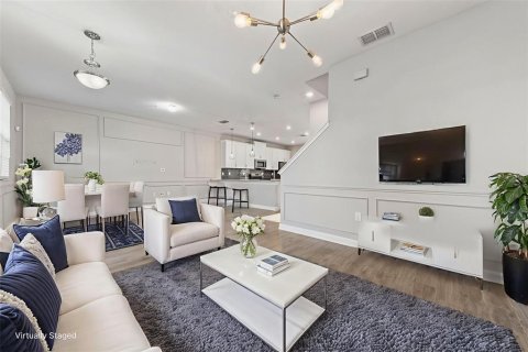 Adosado en venta en Orlando, Florida, 3 dormitorios, 151.99 m2 № 2205262 - foto 2