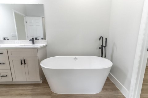 Купить виллу или дом в Палм-Бей, Флорида 3 комнаты, 175.96м2, № 2175404 - фото 24