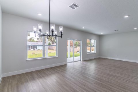 Купить виллу или дом в Палм-Бей, Флорида 3 комнаты, 175.96м2, № 2175404 - фото 17