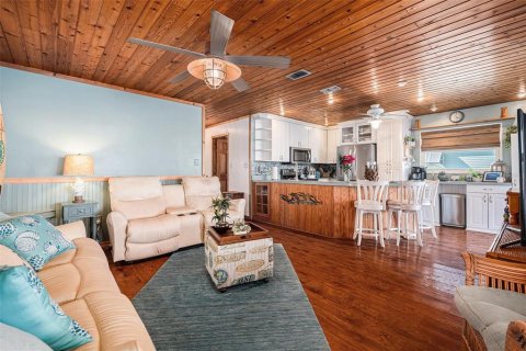 Villa ou maison à vendre à Gibsonton, Floride: 2 chambres, 80.27 m2 № 1547574 - photo 5