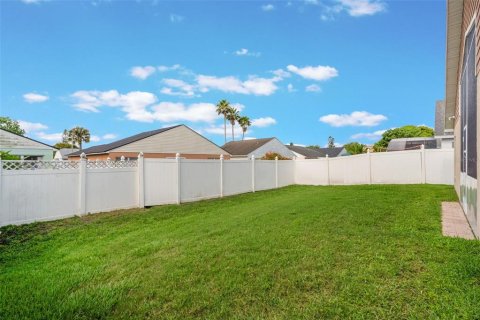 House in Orlando, Florida 4 bedrooms, 166.39 sq.m. № 1778685 - photo 27