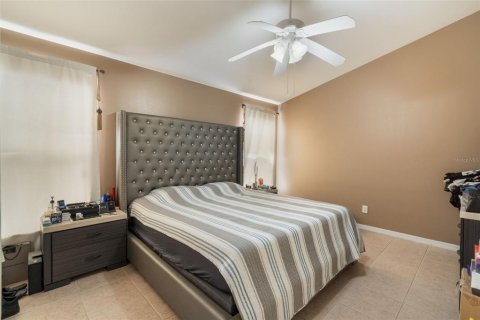 House in Orlando, Florida 4 bedrooms, 166.39 sq.m. № 1778685 - photo 19