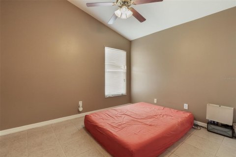 House in Orlando, Florida 4 bedrooms, 166.39 sq.m. № 1778685 - photo 20
