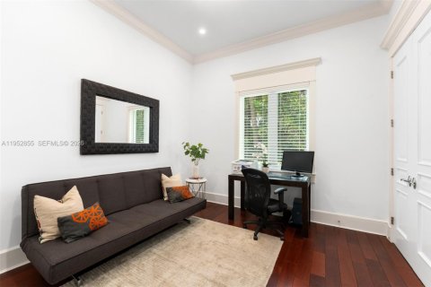 Купить виллу или дом в Пайнкрест, Флорида 6 спален, 636.19м2, № 2041421 - фото 9