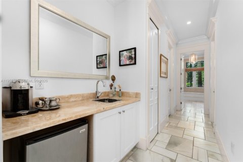 Купить виллу или дом в Пайнкрест, Флорида 6 спален, 636.19м2, № 2041421 - фото 10