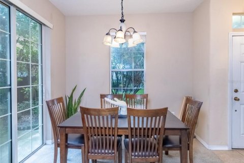 Touwnhouse à vendre à Riverview, Floride: 3 chambres, 149.48 m2 № 2273150 - photo 12