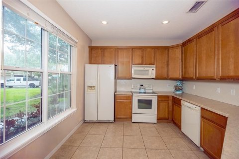 Touwnhouse à vendre à Riverview, Floride: 3 chambres, 149.48 m2 № 2273150 - photo 8