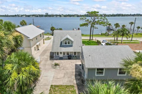 House in Ormond Beach, Florida 4 bedrooms, 291.25 sq.m. № 1836969 - photo 3