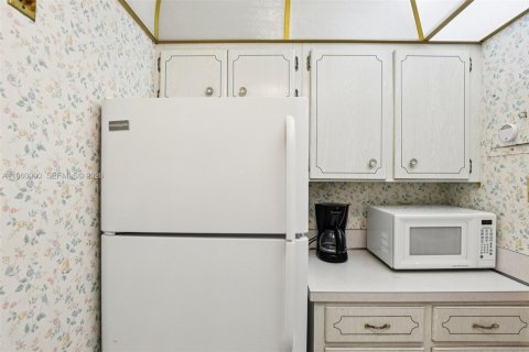 Copropriété à vendre à Pompano Beach, Floride: 2 chambres, 78.04 m2 № 2021932 - photo 14