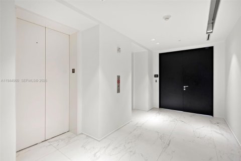 Купить кондоминиум в Майами, Флорида 1 комната, 780.38м2, № 2000387 - фото 6