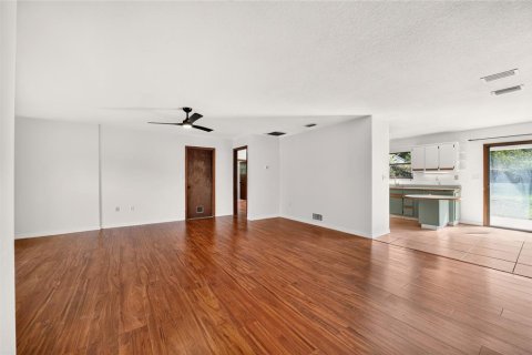 Villa ou maison à vendre à Ocala, Floride: 3 chambres, 137.68 m2 № 2277682 - photo 8