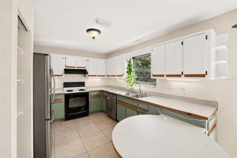 Villa ou maison à vendre à Ocala, Floride: 3 chambres, 137.68 m2 № 2277682 - photo 17