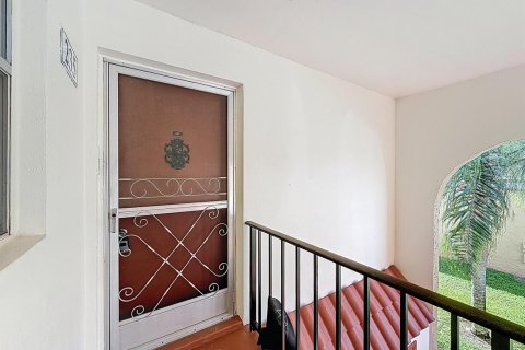 Купить кондоминиум в Уэст-Палм-Бич, Флорида 4 комнаты, 75.44м2, № 2245575 - фото 30