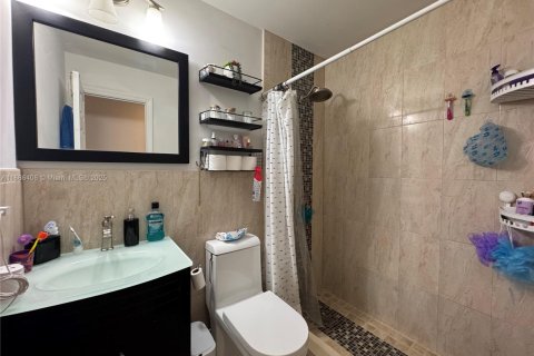 Townhouse in Miami Gardens, Florida 2 bedrooms, 91.23 sq.m. № 1941399 - photo 6