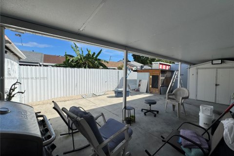 Townhouse in Miami Gardens, Florida 2 bedrooms, 91.23 sq.m. № 1941399 - photo 5