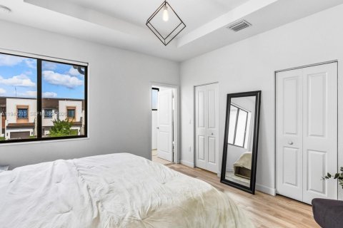 Купить таунхаус в Майами, Флорида 3 спальни, 137.31м2, № 2005424 - фото 19