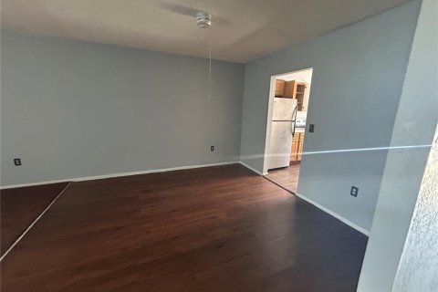 Condominio en venta en Orlando, Florida, 2 dormitorios, 112.23 m2 № 1855443 - foto 6