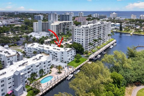 Copropriété à vendre à Pompano Beach, Floride: 2 chambres, 84.54 m2 № 2254853 - photo 30
