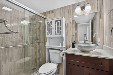 Copropriété à vendre à Pompano Beach, Floride: 2 chambres, 84.54 m2 № 2254853 - photo 12