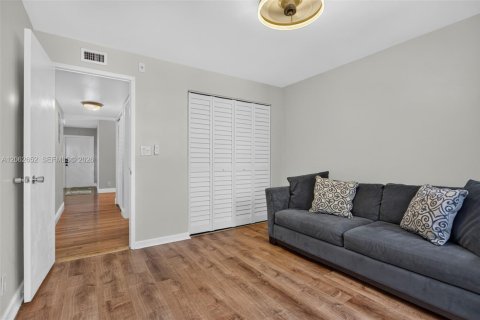 Copropriété à vendre à Pompano Beach, Floride: 2 chambres, 84.54 m2 № 2254853 - photo 20