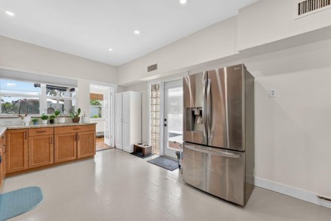 Villa ou maison à vendre à Pompano Beach, Floride: 4 chambres, 240.43 m2 № 2084947 - photo 19