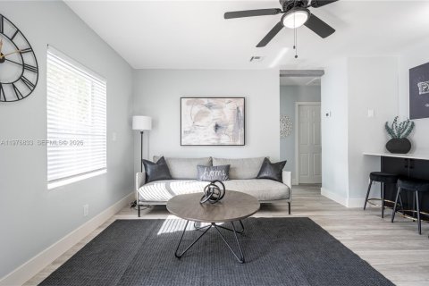 Купить виллу или дом в Форт-Лодердейл, Флорида 4 спальни, 126.25м2, № 2043433 - фото 4