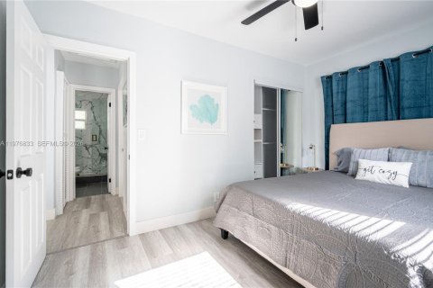 Купить виллу или дом в Форт-Лодердейл, Флорида 4 спальни, 126.25м2, № 2043433 - фото 15